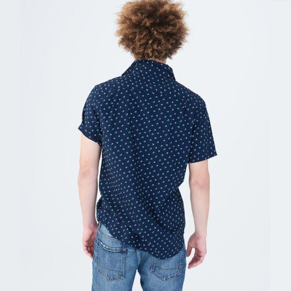 Aeropostale Casual Button Down Short Sleeve Shirt Medium Triangle Print Blue NWT - Picture 2 of 7